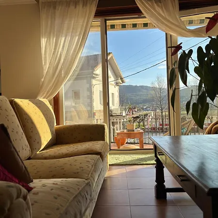 Holibai, Axouxere, Casa Con Preciosa Zona Verde, Barbacoa, Cerca Del Mar, Galicia, Nigran Villa *