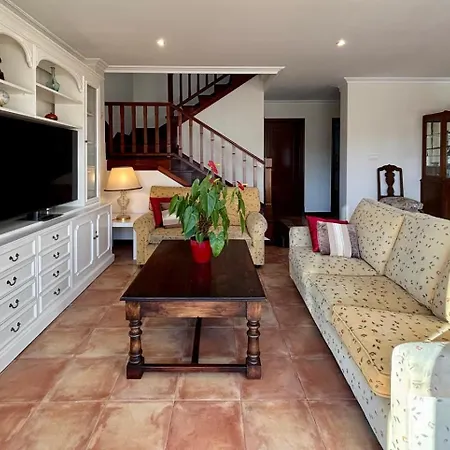 Villa Holibai, Axouxere, Casa Con Preciosa Zona Verde, Barbacoa, Cerca Del Mar, Galicia, Nigran Ramallosa (Pontevedra)