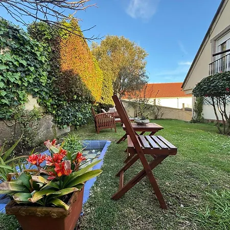 Holibai, Axouxere, Casa Con Preciosa Zona Verde, Barbacoa, Cerca Del Mar, Galicia, Nigran